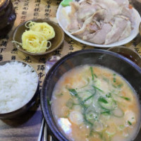 영진돼지국밥 food