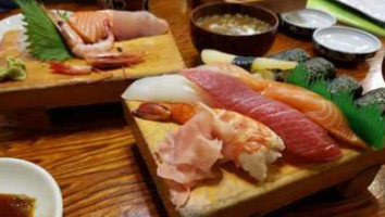ぎふ Chū Shòu Sī Fú Shòu Fēn Diàn food