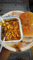 Balaji Bombay Vada Pav food