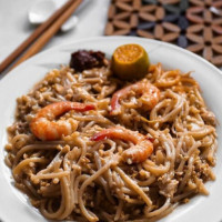 Come Daily Fried Hokkien Prawn Mee inside