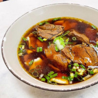 Lung Fang Beef Noodles food