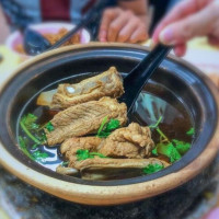 Yong Kee Claypot Bak Kut Teh food