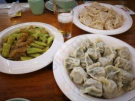 Mín Guó Hǎi Xiān Jiǎo Zi Lóu food