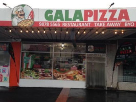 Gala Pizza food