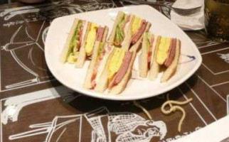 Lǎo Fū Zi Cān Guǎn (yoho Mall Ii) food