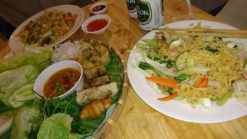 Ẩm Thực đường Phố Zone 8 food