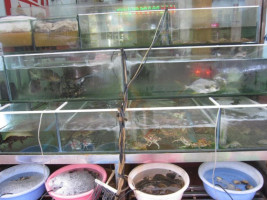 Nhà Hàng Biển Đông food