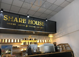 Share House Coffee food