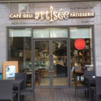 Artisée Cafe Deli inside