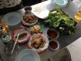 Nem Nướng Thanh Vân food