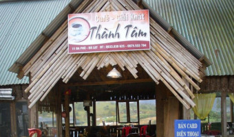 Thanh Tam Cafe outside