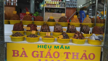 Chau Doc Covered Market food