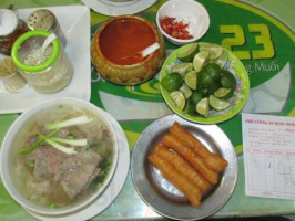 Pho Cuong food