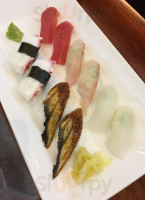 Sushi Dokoro Yutaka food