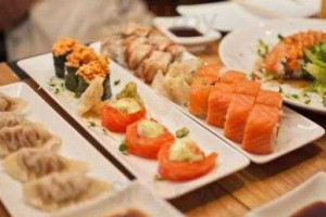 Love Sushi Lounge Cafe food