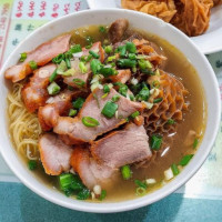 Eng Kee Noodle Shop food