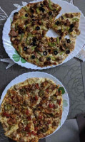 Mojo Pizza 2x Toppings food