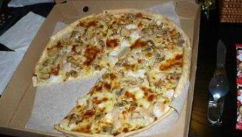 Pizza Hut food