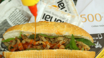 Bánh Mì Má Hải food