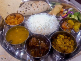 ‪maharaja Express‬ food
