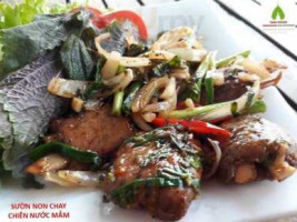 Nhà Hàng Chay Thanh Phương Tara House food