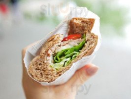 Bánh Mì Phố food