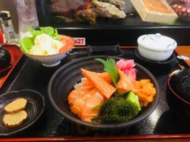 Sushi Ginza food