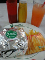 Tropical Hut food