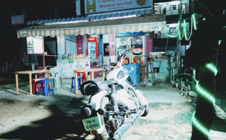 Charminar Biriyani And Fastfood food