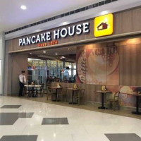 Pancake House inside