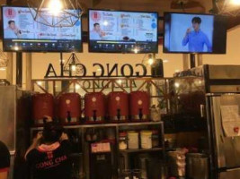 Gong Cha Robinsons Galeria inside