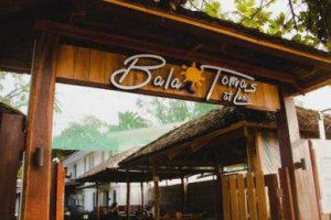 Balai Tomas At Luna food