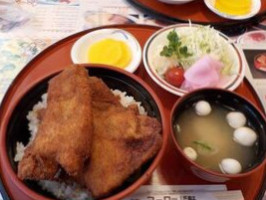 ヨーロッパ Xuān Dūn Hè Yì Qián Diàn food