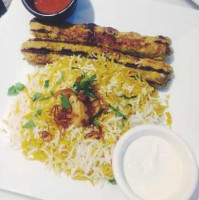 Mama Noura food