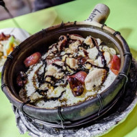 New Lucky Claypot Rice food