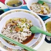 Hill Street Tai Hwa Pork Noodle food