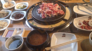 Giyummy Korean Mr. Pogi food