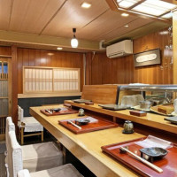 Sushi Ichijo inside