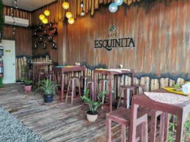 Cafe Esquinita Aglayan outside