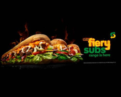 Subway (Benowa) food