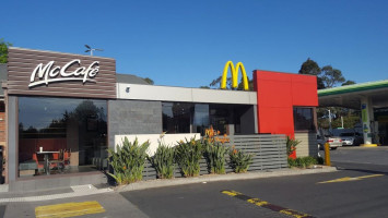 Mcdonald's Towerhill outside