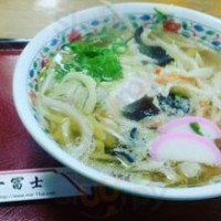 Zhōng Huá そばの Yī Fù Shì food