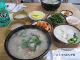 포항돼지국밥 food