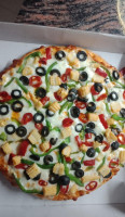 Pizza Hub food