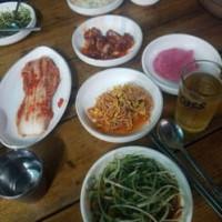 제주포도원흑돼지 food