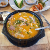 해운대돼지국밥 food