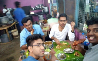 Vellathurai Evening Parotta Stall Of P. Peerappa food