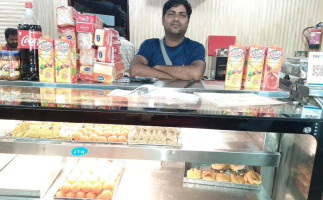 Sandeep Sweets And Fast Food food