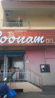 Poonam Deluxe. food