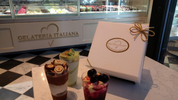 Gelateria Italiana inside